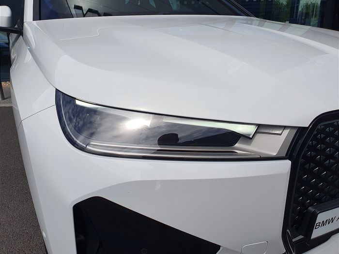 BMW IX 2022