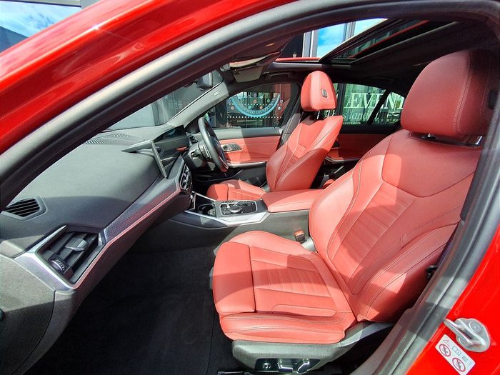 BMW 3 Series 2024