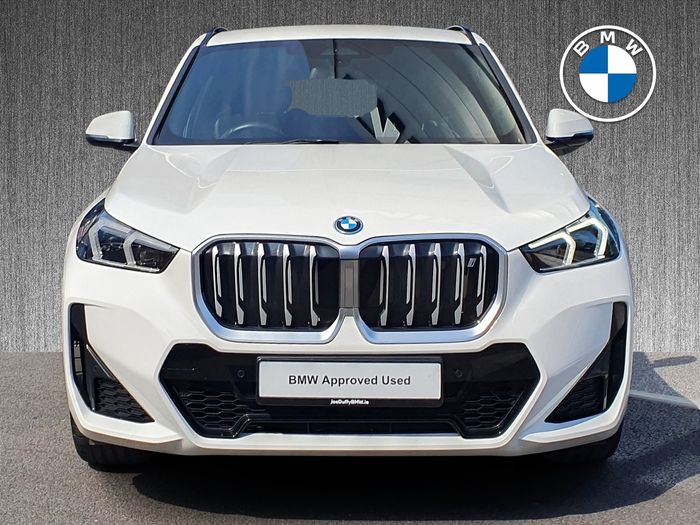 BMW iX1 2023