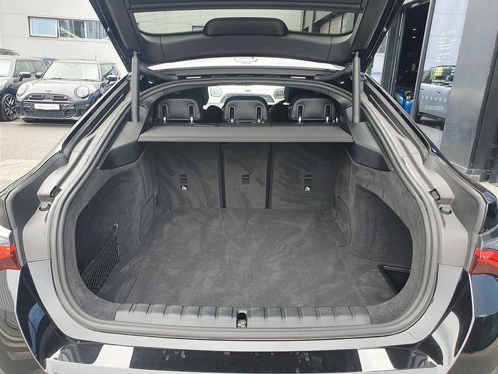 BMW i4 2024
