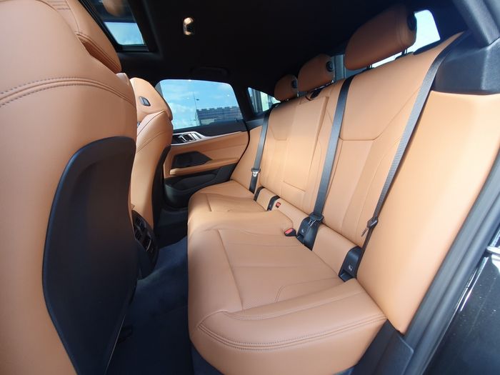 BMW i4 2026