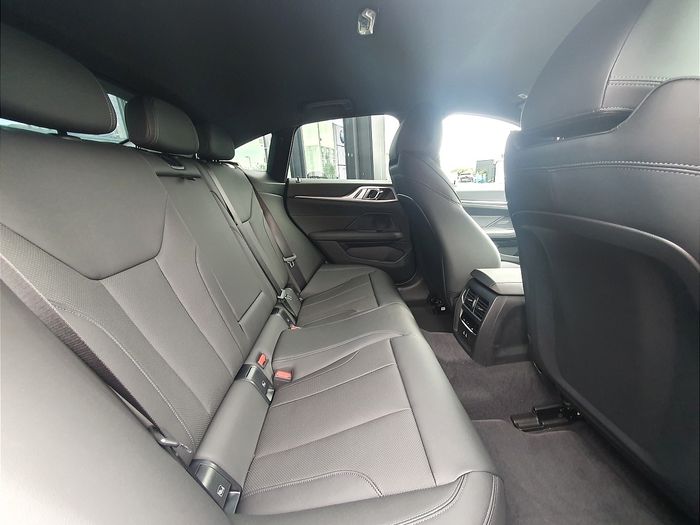 BMW i4 2026