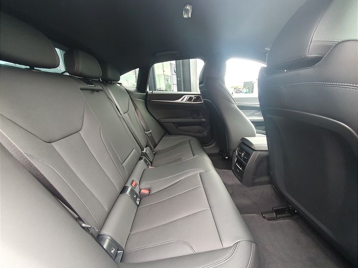BMW i4 2026