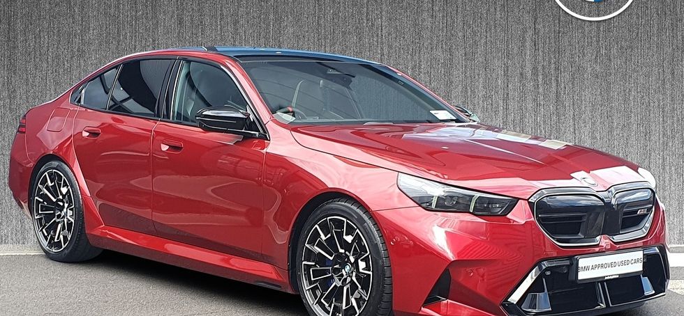 BMW M5 2025