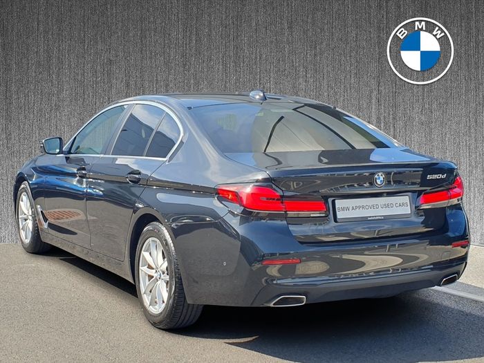 BMW 5 Series 2022