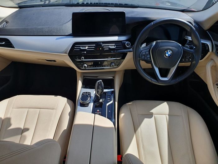 BMW 5 Series 2022