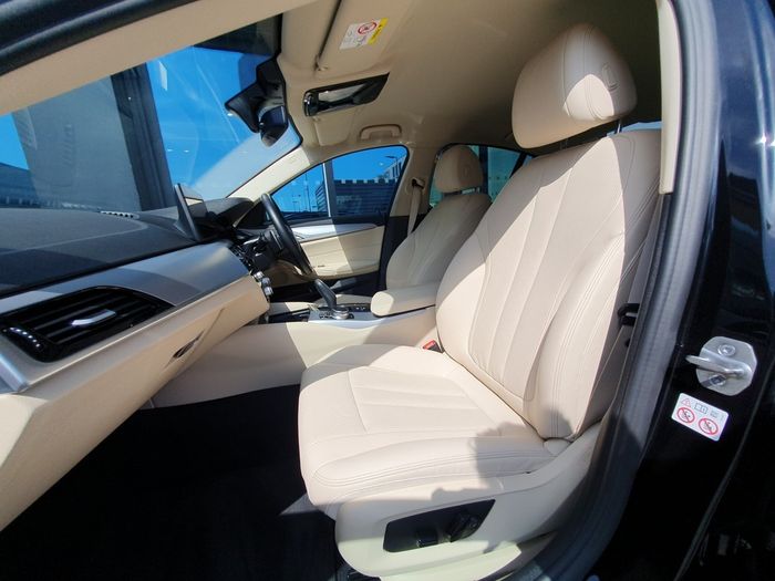 BMW 5 Series 2022