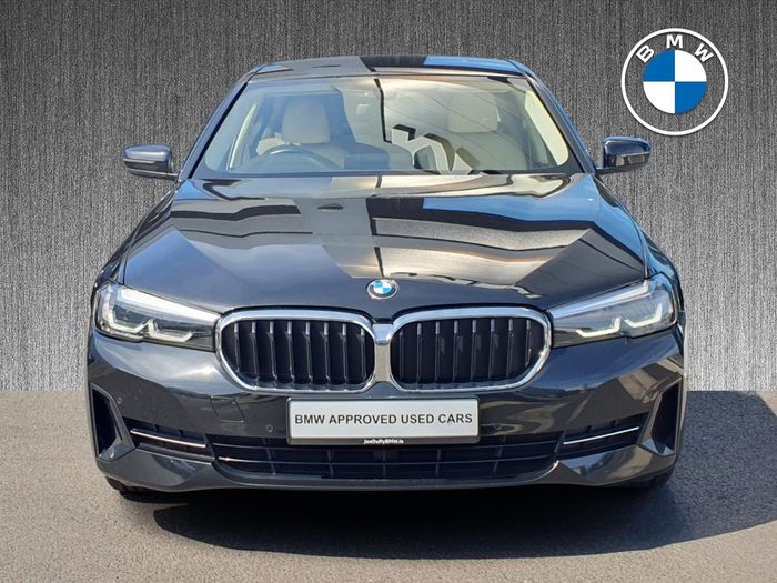 BMW 5 Series 2022