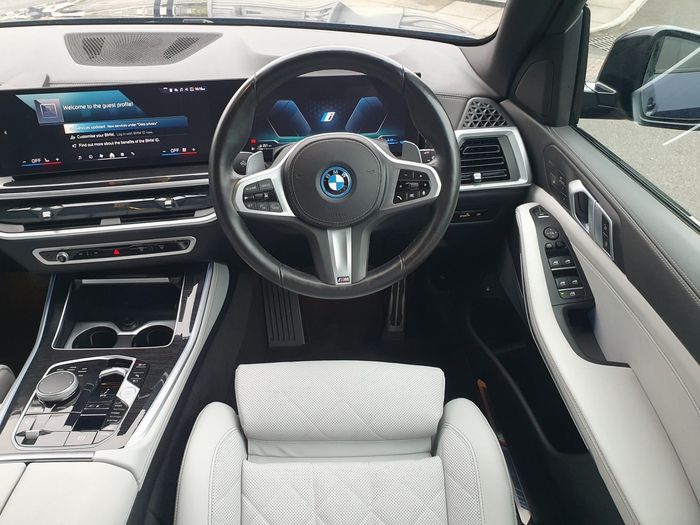 BMW X5 2024