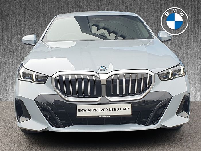 BMW 5 Series 2026