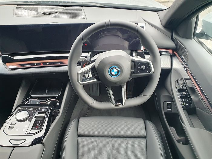 BMW 5 Series 2026