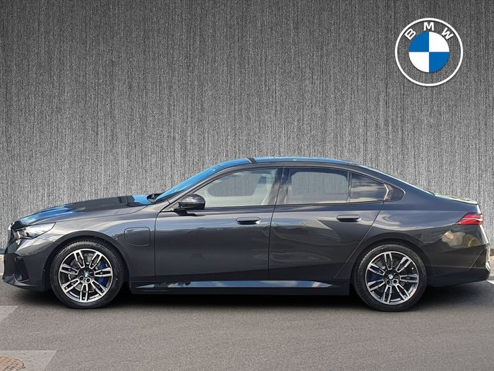 BMW 5 Series 2026