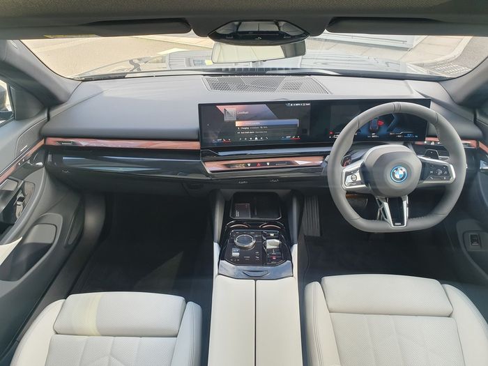 BMW 5 Series 2026