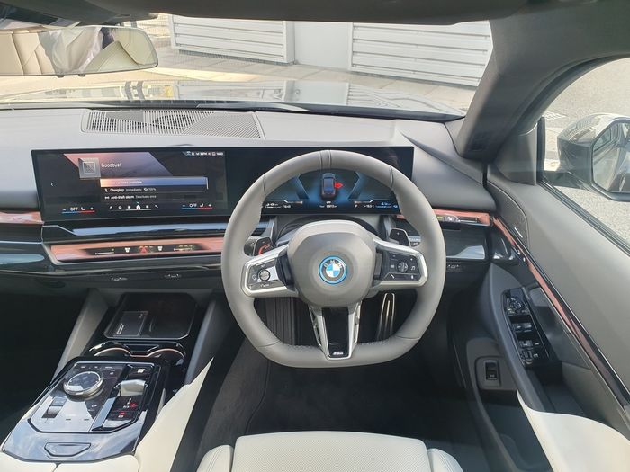 BMW 5 Series 2026