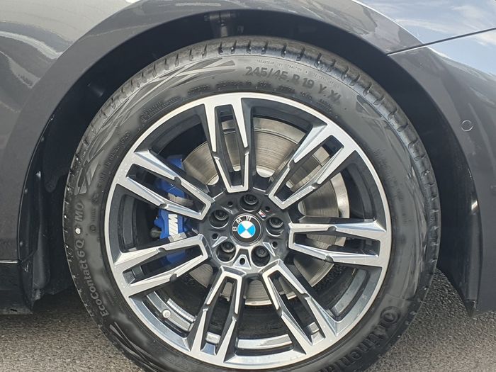 BMW 5 Series 2026