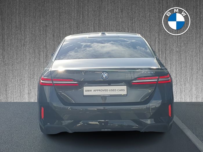 BMW 5 Series 2026