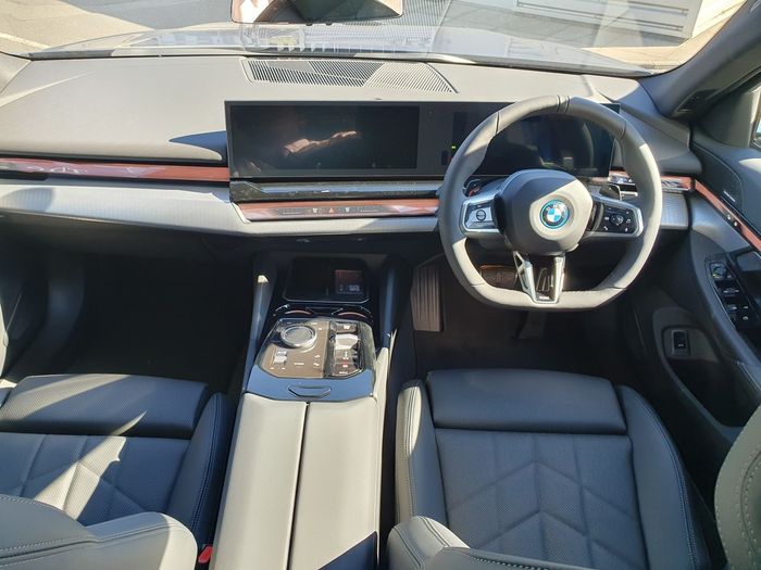 BMW 5 Series 2026