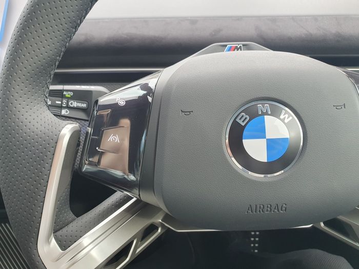 BMW iX3 2026
