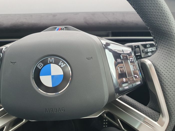 BMW iX3 2026