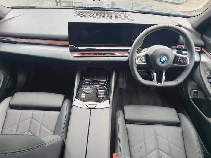 BMW 5 Series 2026