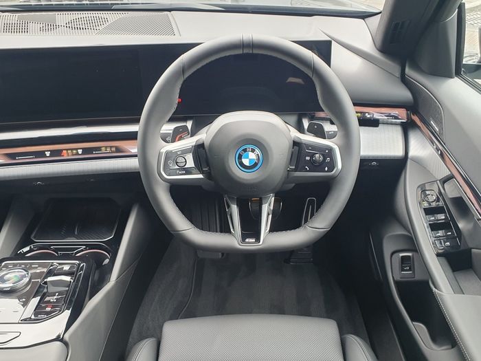 BMW 5 Series 2026