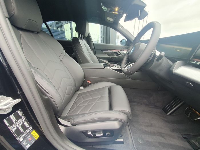 BMW 5 Series 2026