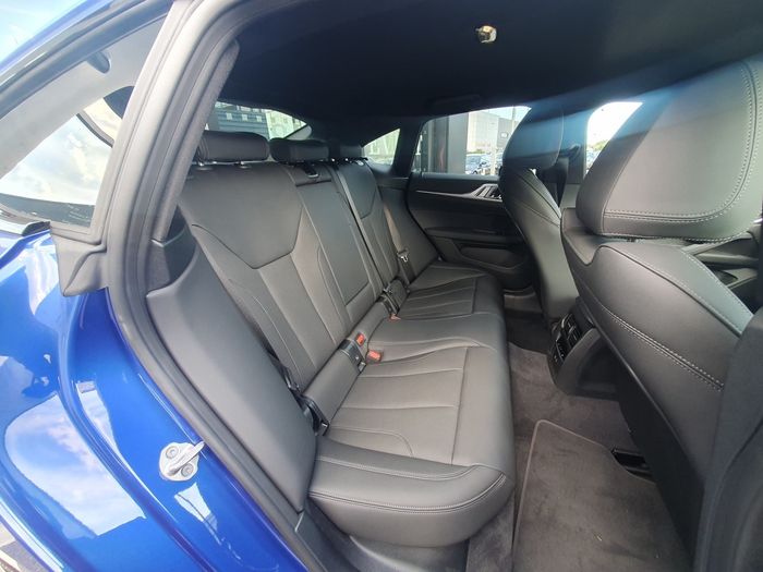 BMW i4 2026