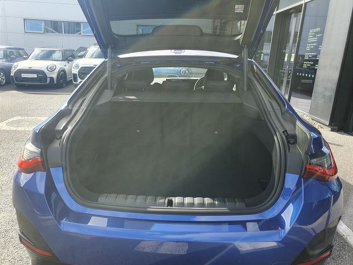 BMW i4 2026