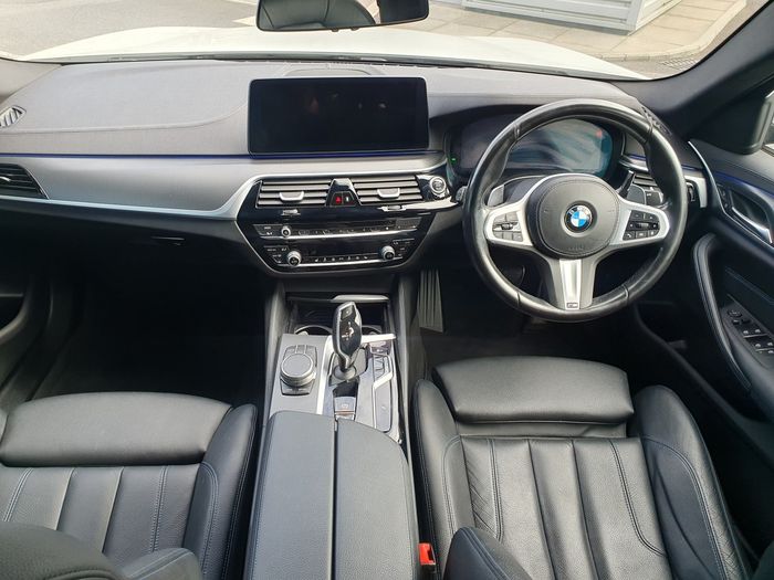 BMW 5 Series 2022