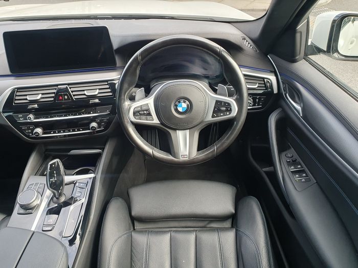 BMW 5 Series 2022
