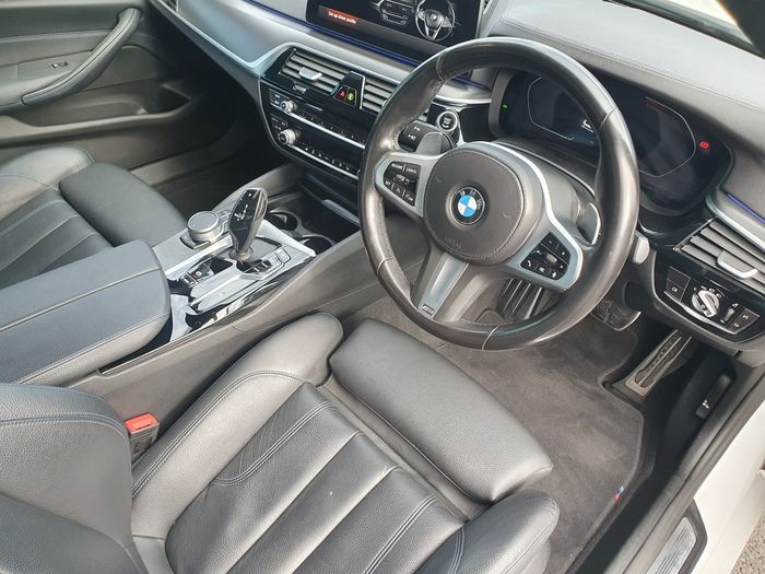 BMW 5 Series 2022