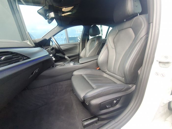 BMW 5 Series 2022