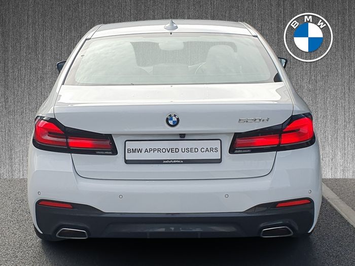 BMW 5 Series 2022