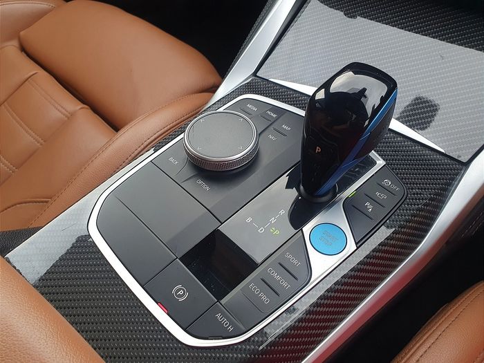 BMW i4 2023