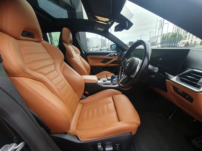 BMW i4 2023