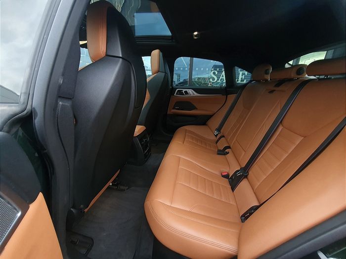 BMW i4 2023