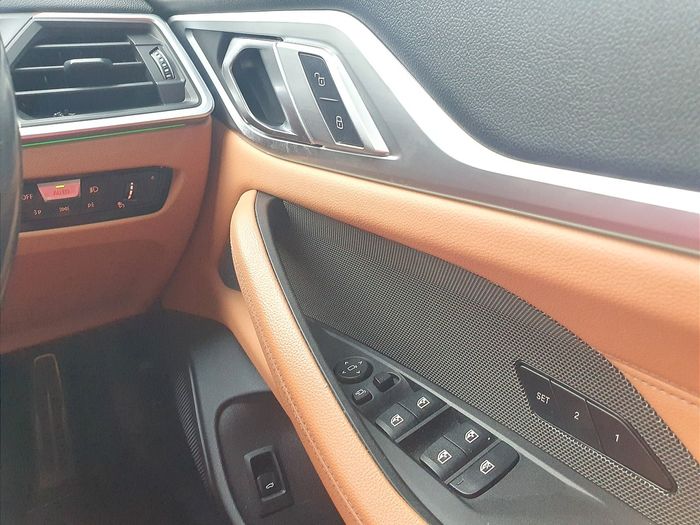 BMW i4 2023