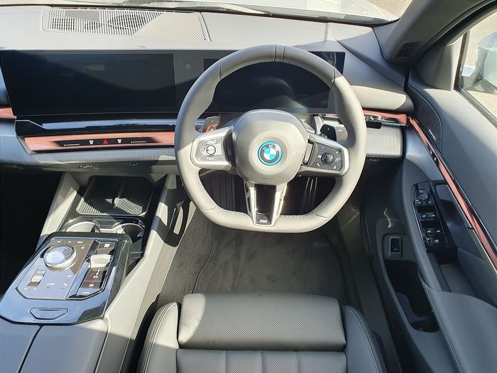 BMW 5 Series 2026