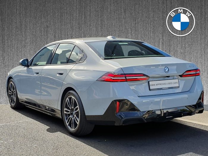 BMW 5 Series 2026