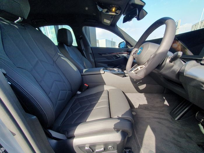 BMW 5 Series 2026