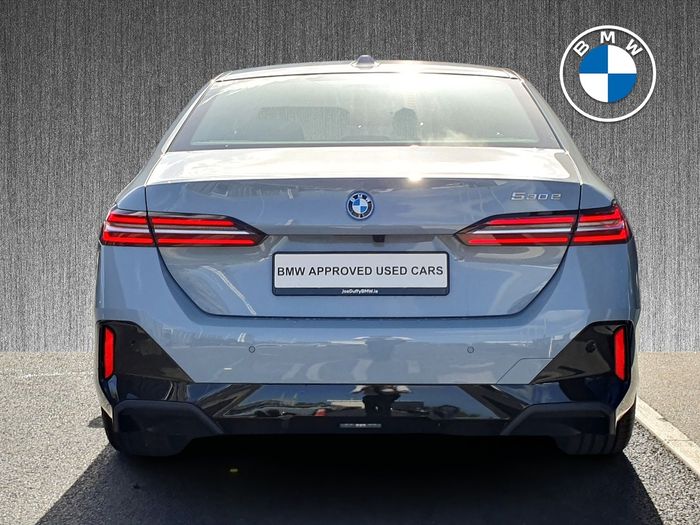 BMW 5 Series 2026