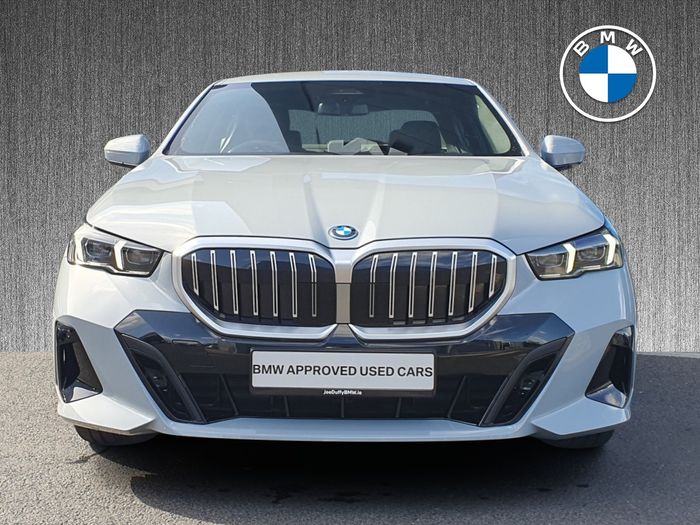 BMW 5 Series 2026