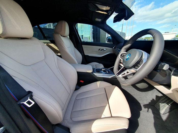 BMW 3 Series 2026