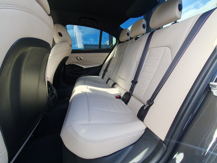 BMW 3 Series 2026