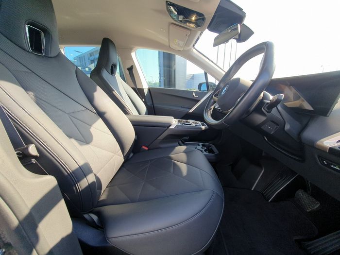 BMW IX 2023
