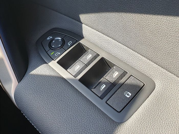 BMW IX 2023
