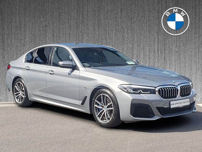 BMW 5 Series 2023