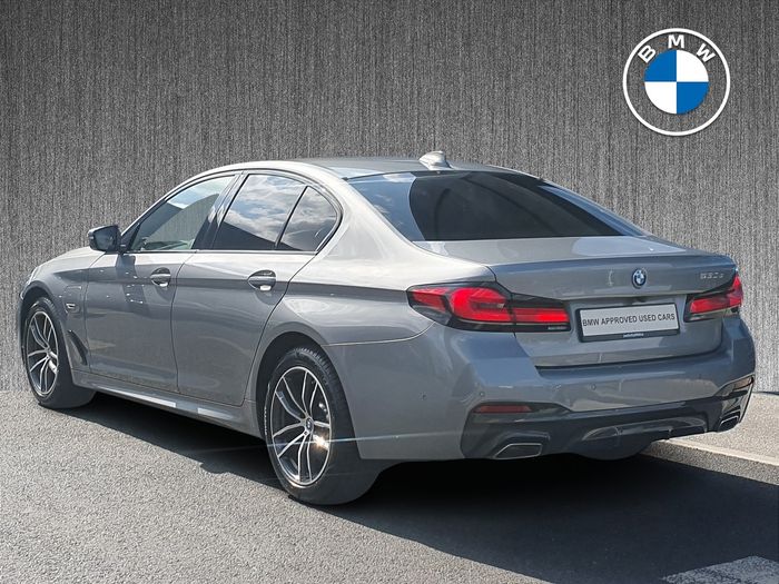BMW 5 Series 2023