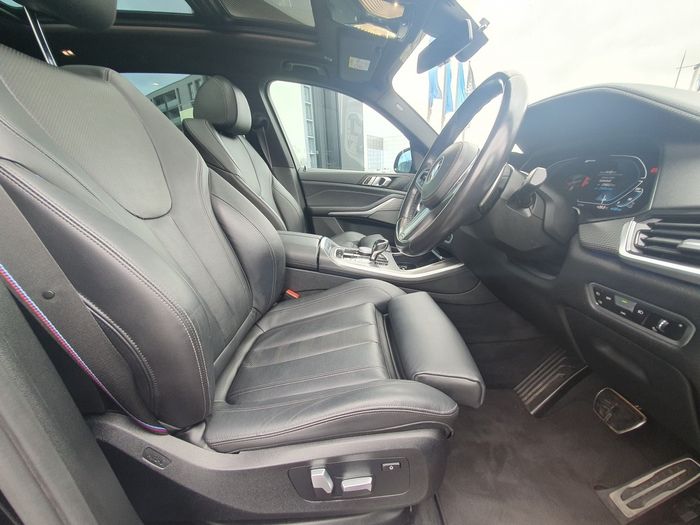 BMW X5 2021