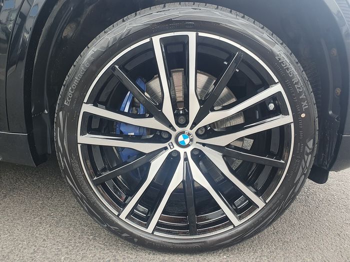 BMW X5 2021